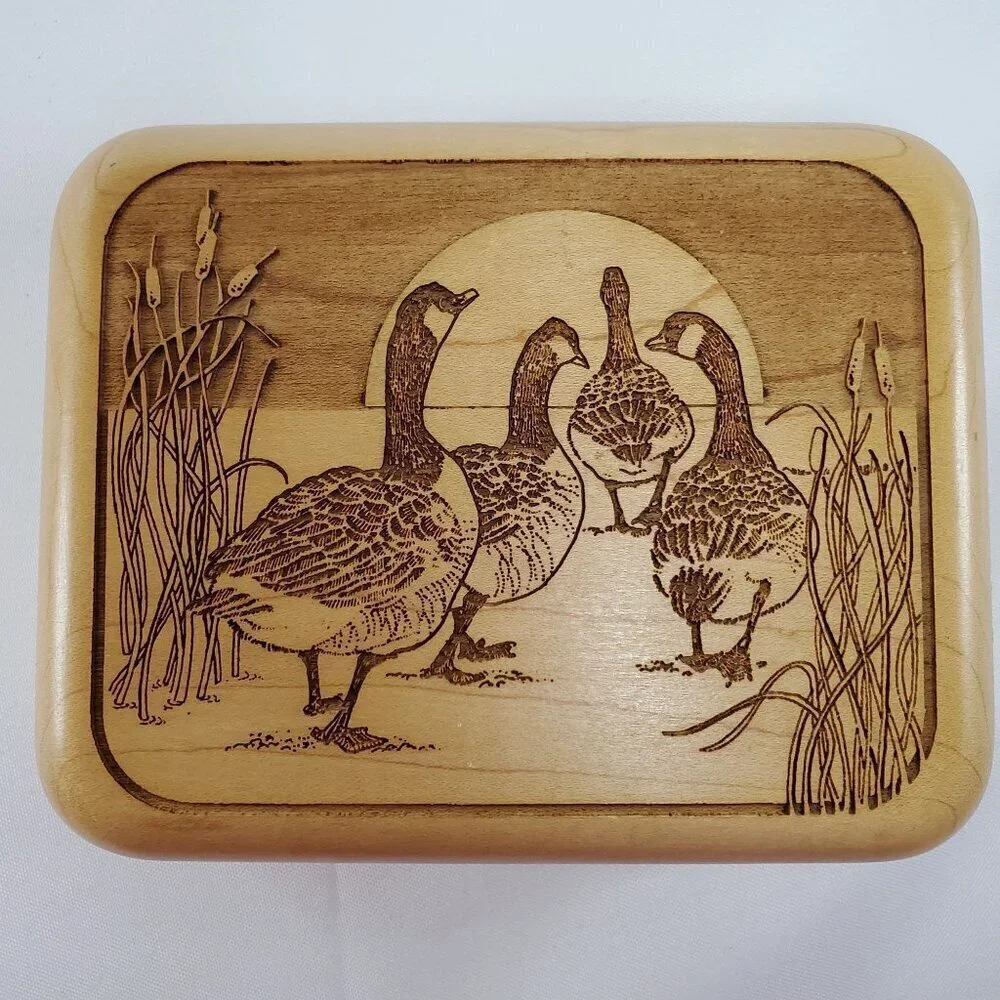 VTG Laz-Art Laser Etched Handcrafted Wood Lidded Jewelry Box Trinket Geese